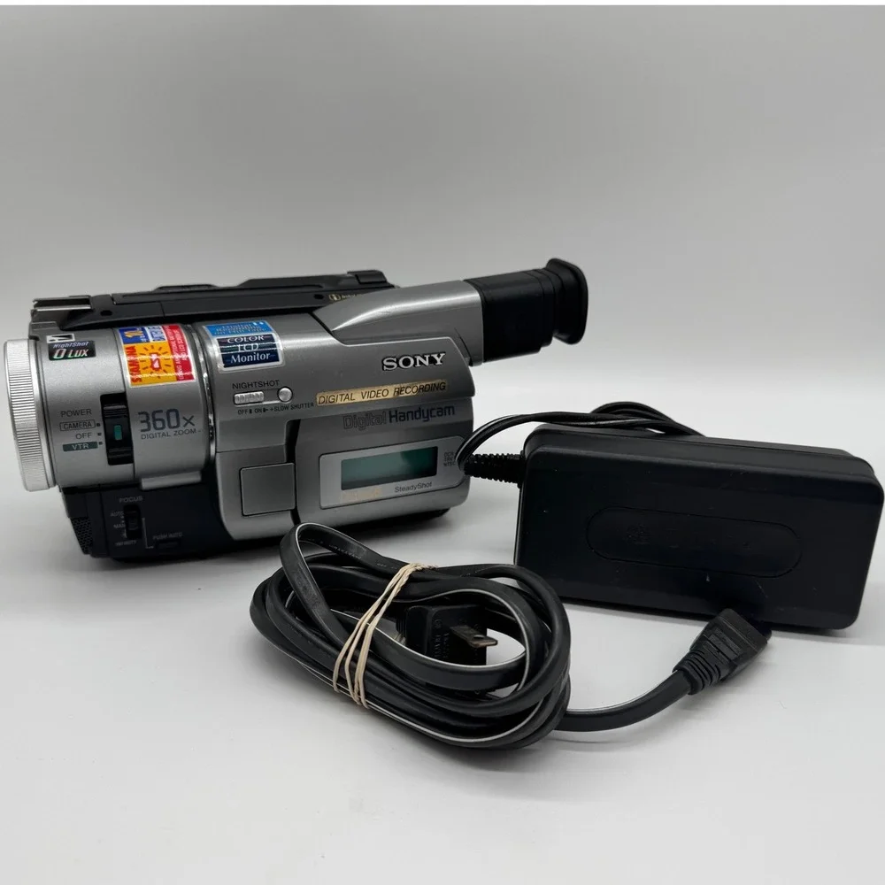 Sony Handycam DCR-TRV103 Digital8 Camcorder NightShot 360x Zoom Bundle Tested